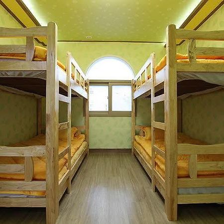 Gyeongju Friend Guesthouse Habitación foto